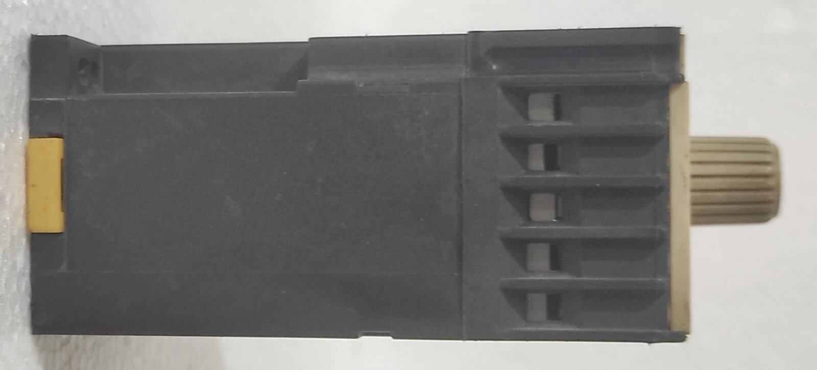 admin/uploads/uploads/Siemens 7PU2240-4BG32-OZ Electric Timer_3.webp